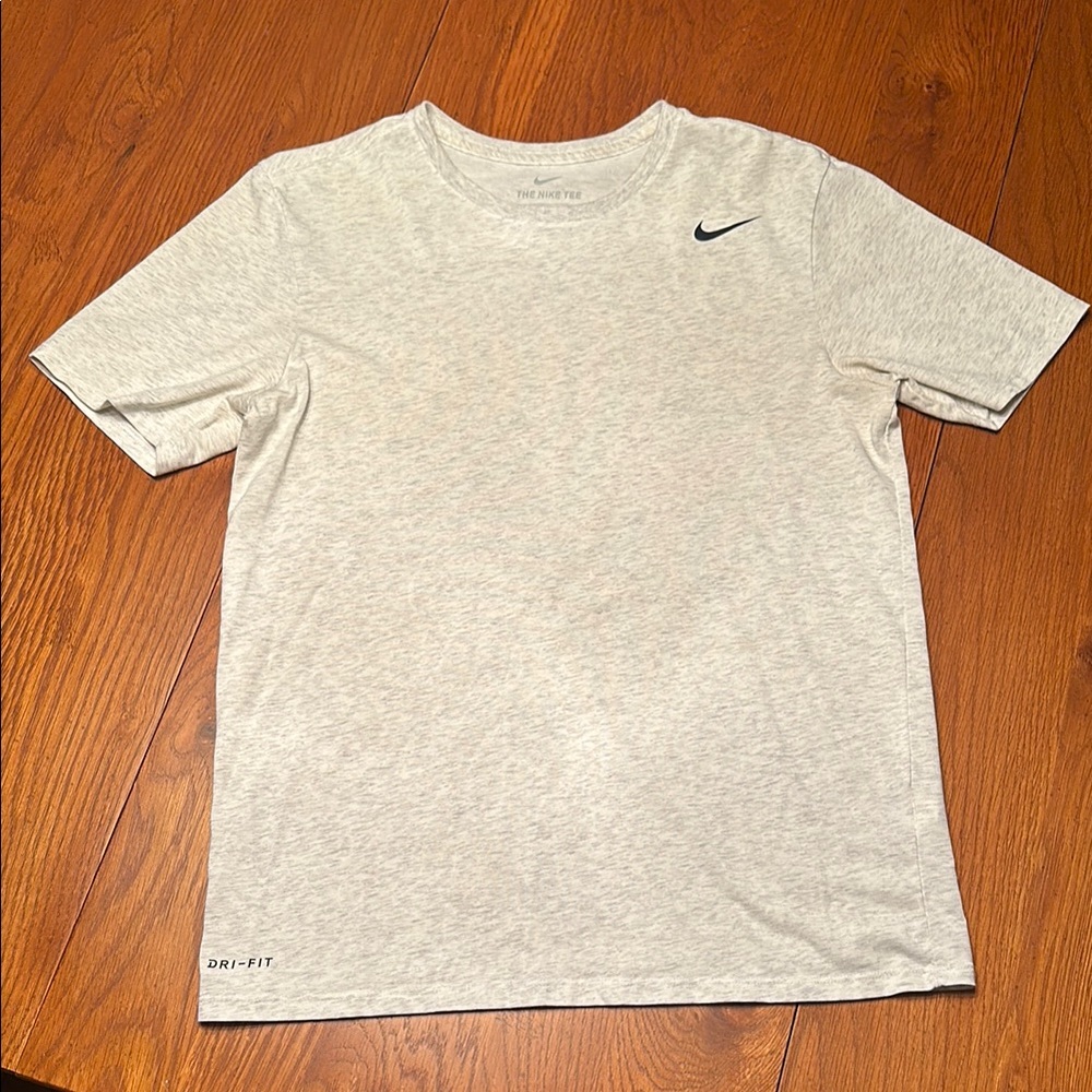 Nike Men's Dri-FIT Gray T-Shirt